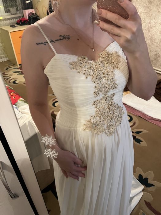 Продам платье на вечер!