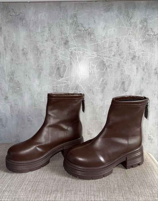 Ботинки осенние 38 р