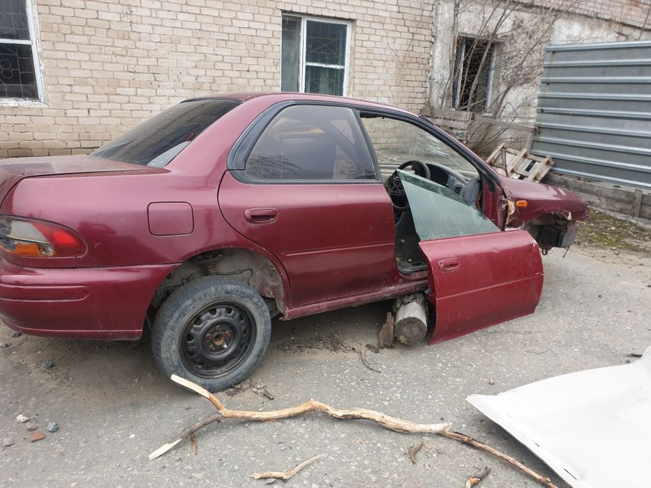 Продам субару импреза по запчастям