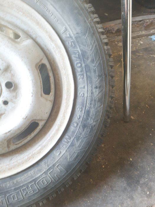 Шины летние и зимние, диски