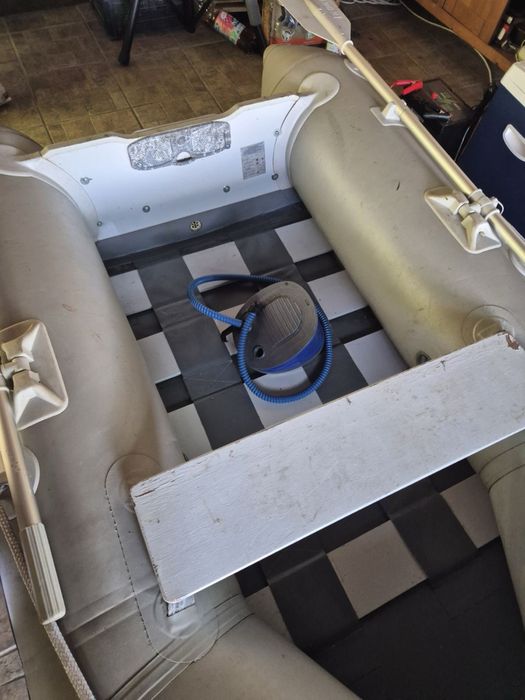 Рибарска гумена лодка Honda Marine