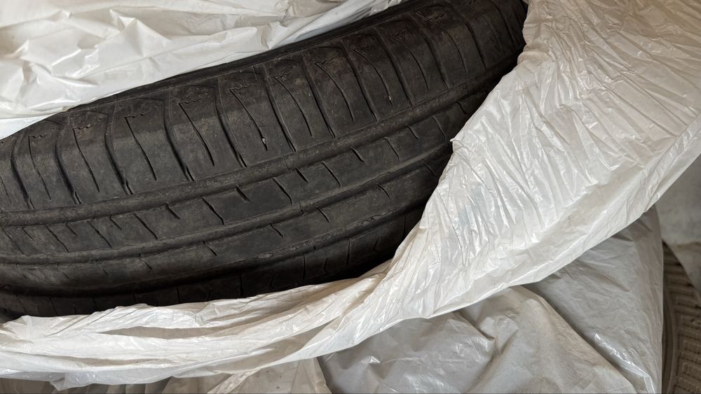 Шины летние 215/65/16