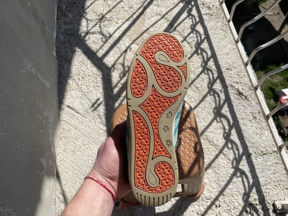 Дамски маратонки Adidas Adilago Low 38-39 номер