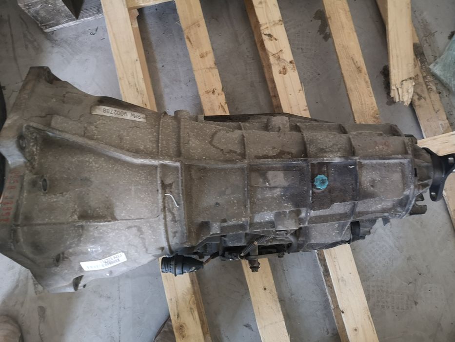 Автоматична скоростна кутия ZF