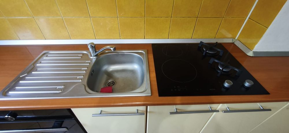 Mobila bucătărie cu accesorii