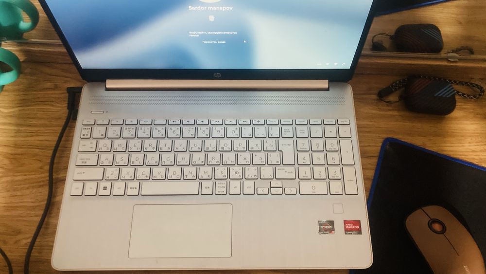 Noutbook HP Laptop