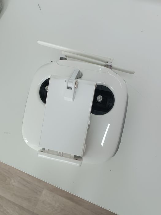 Пульт управления дрона Dji phantom 4 с зарядное устройство