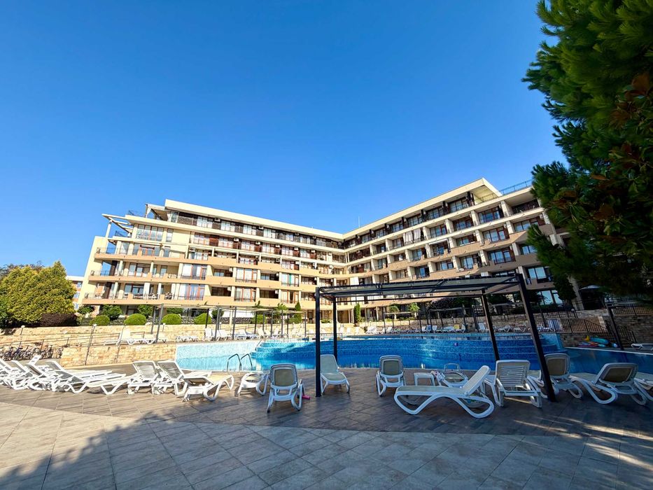 Продава се Двустаен апартамент в Свети Влас - 95 кв.м за 1222 €/кв.м - Снимка #10
