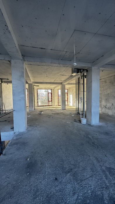 Продаётся коммерческое помещение на Юнасабаде 8