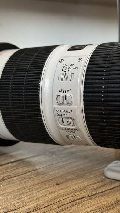 Canon EF 70-200mm f/2.8L IS lII USM