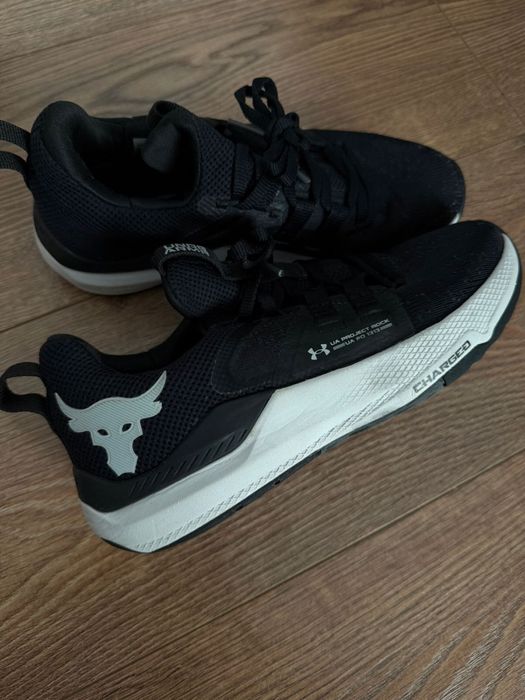 Кроссовки Under Armour