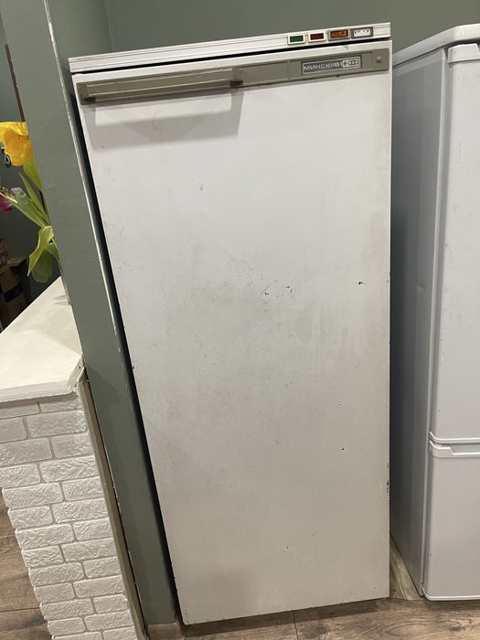 Морозильник вертикальный