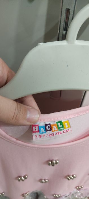 Продаю детскую платье