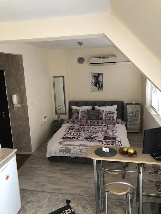 Дава се под наем Едностаен апартамент в Пловдив, Южен - 50 кв.м за 357 € - Снимка #3