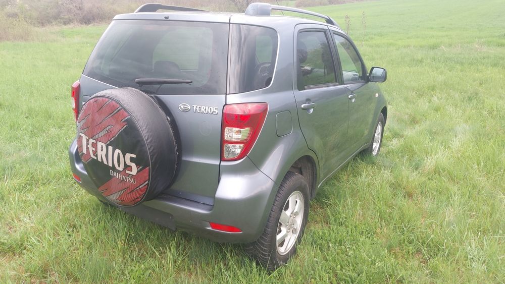Дайхатсу териус 4×4