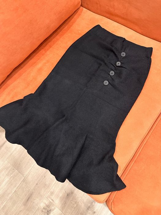 Юбка 2500тг размер Xs/S