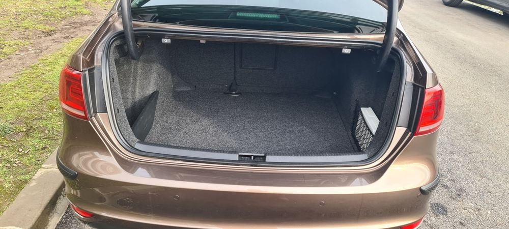 Proprietar! VW Jetta 2.0TDI, 140CP. Automata DSG.