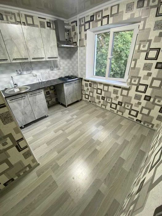 2 xonali uy /4 etaj /5 23 kvartal O'zimizaniki