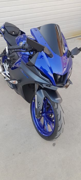 Yamaha yzf r125 2023 akrapovic
