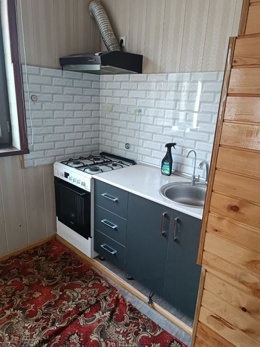 Сдаю квартиру Яшнабадский р-он Авиасозлар 3-ком 2-этаж 5-этажном Доме