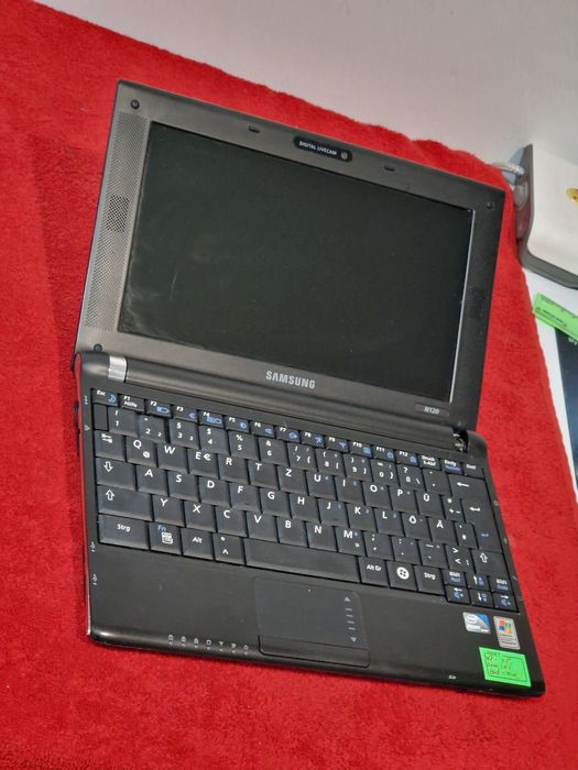 Mini Laptop Samsung