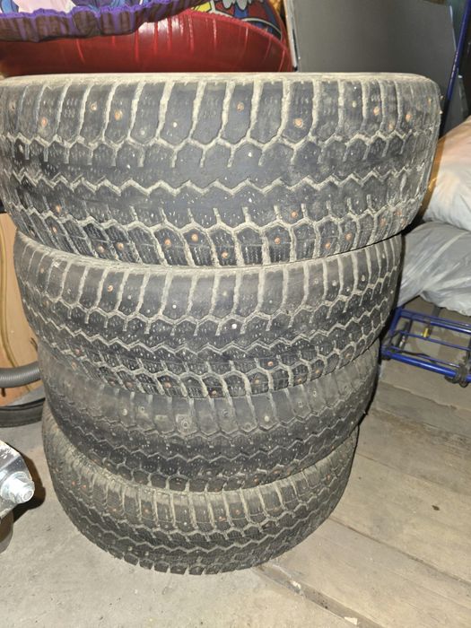 Продам зимние шины