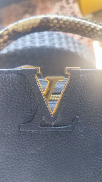 Louis Vuitton  Capucines.