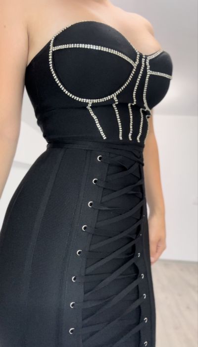 Vand Rochie eleganta