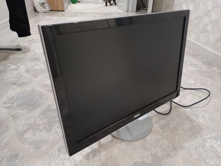 Продам монитор 22"