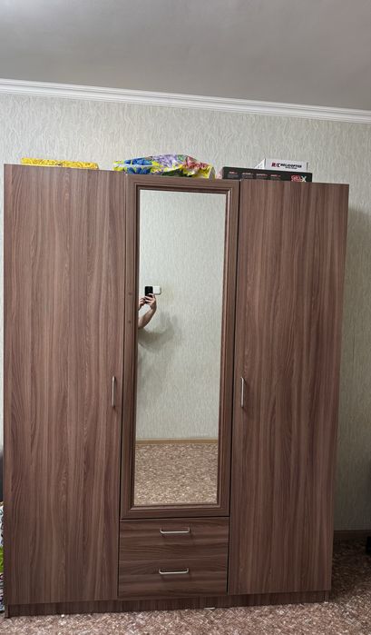 Шифоньер/шкаф в спальню