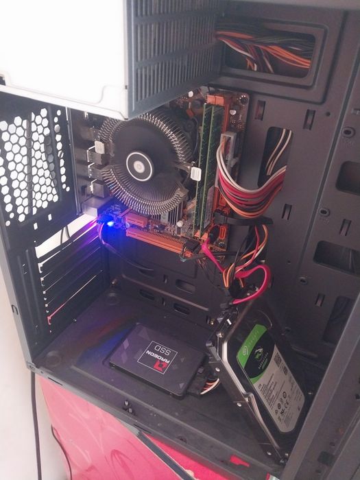 Продам компьютер Core I 3 ssd256
