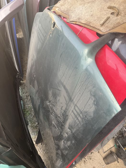 W202 мерседес бенз капот