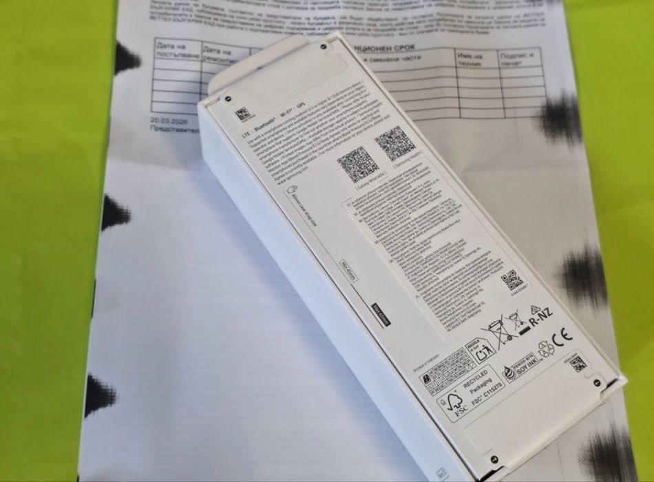 ЗАПЕЧАТАН 40mm Samsung watch 8 LTE Гаранция Yettel 2028 Graphite | Сив