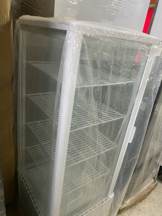 Vitrina frigorifica panoramica pentru patiserie/cofetarie/sandwich-uri