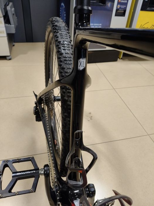 Vând MTB Cannondale XL/29 Carbon