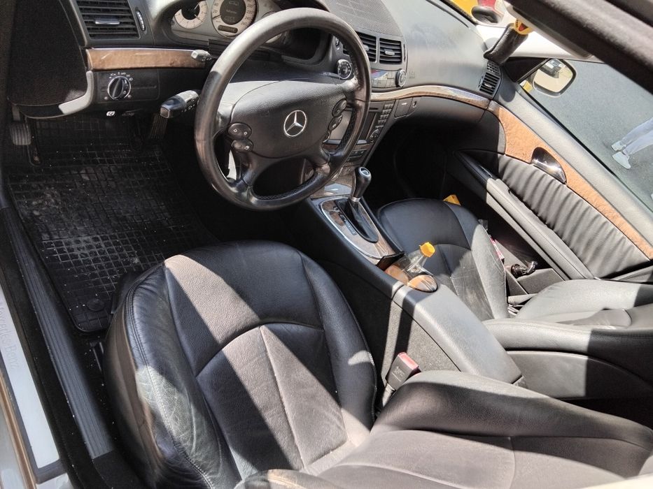 Vand Mercedes-Benz E320