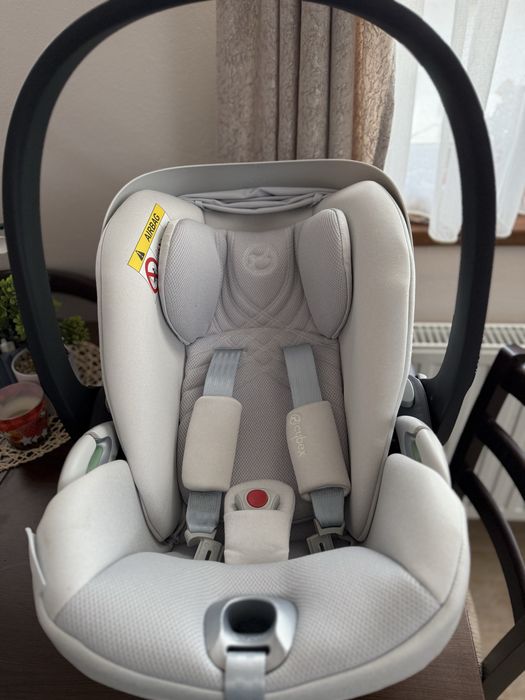 Cybex Cloud T i-Size Plus Platinum White