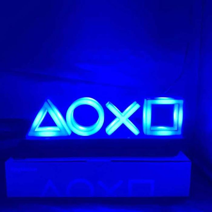 Lampa LED PlayStation PS5 Icons Paladone – nouă în cutie – 3 moduri, USB sau 3×AAA