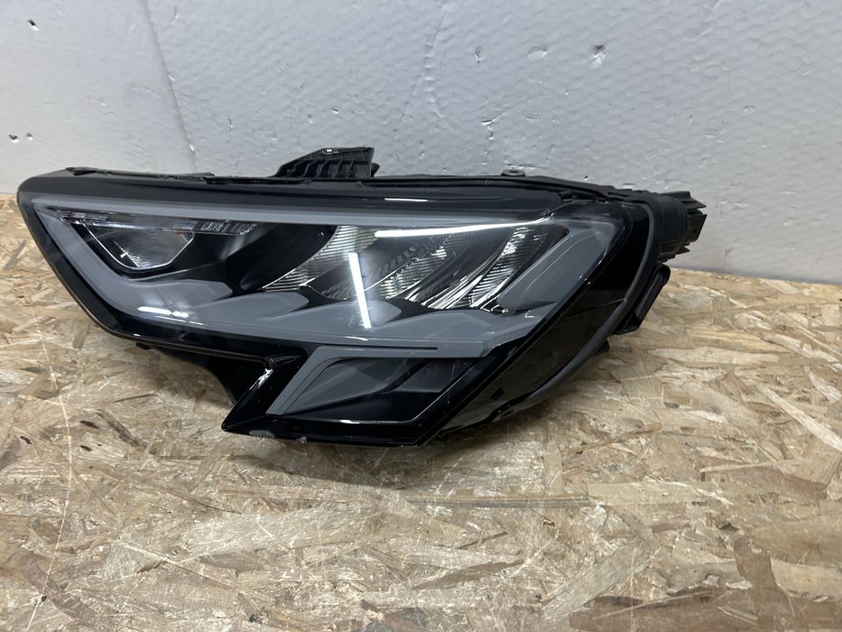 Far Audi A3 full led 8Y0941011 stanga 2020-2024