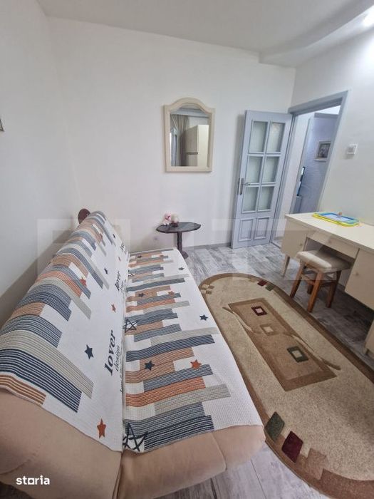 Apartament 3 camere, 75 mp, decomandat, zona LIDL Obcini