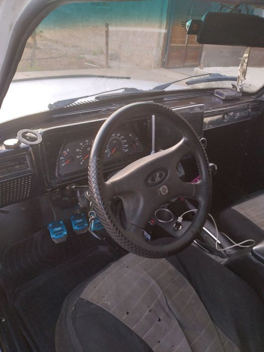 2107 жигули сотилади холати йахши 2007йил