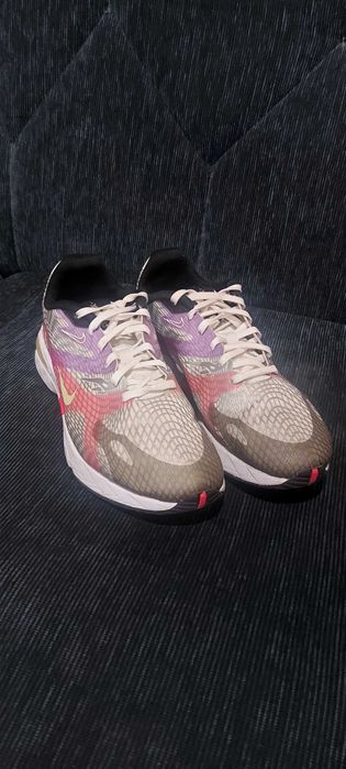 Маратонки nike D/MS/X