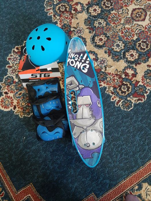 Скейтборд с защитой