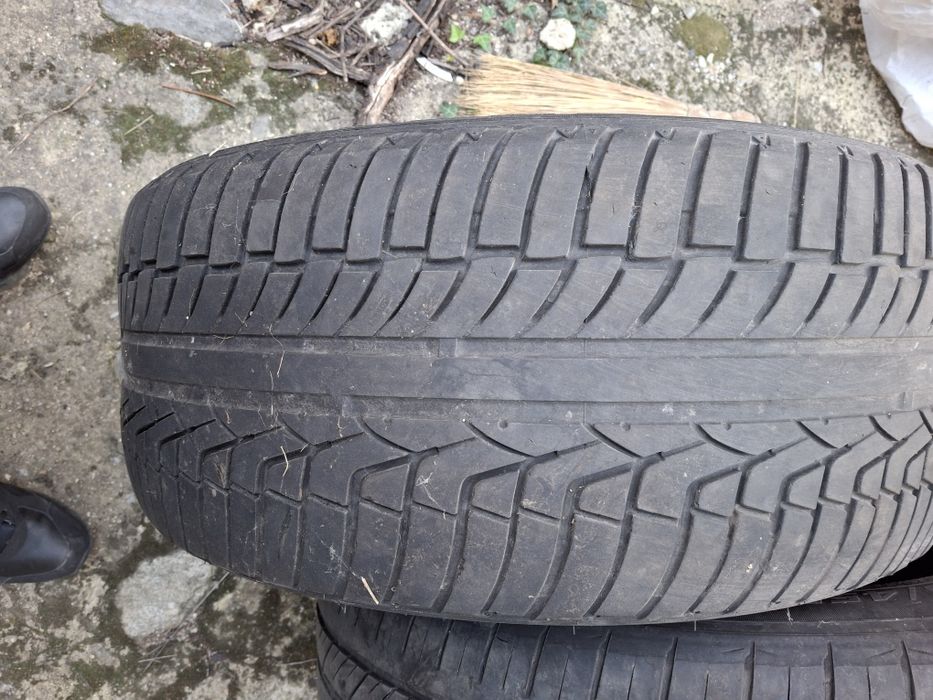 Комплект гуми 255 50 19 и 285 45 19