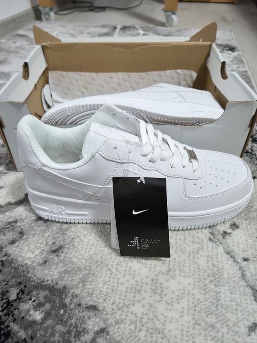 Air force 1 White noi cu eticheta