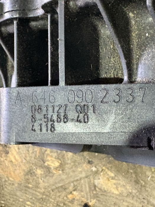 Mercedes w204 2.2 cdi 170 кс Всмукателен Колектор