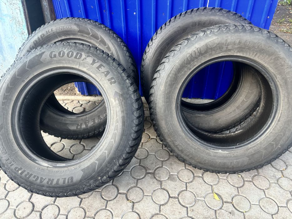 Продам зимние шины