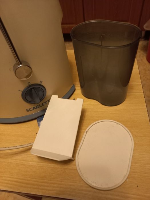 Соковыжималка Scarlett