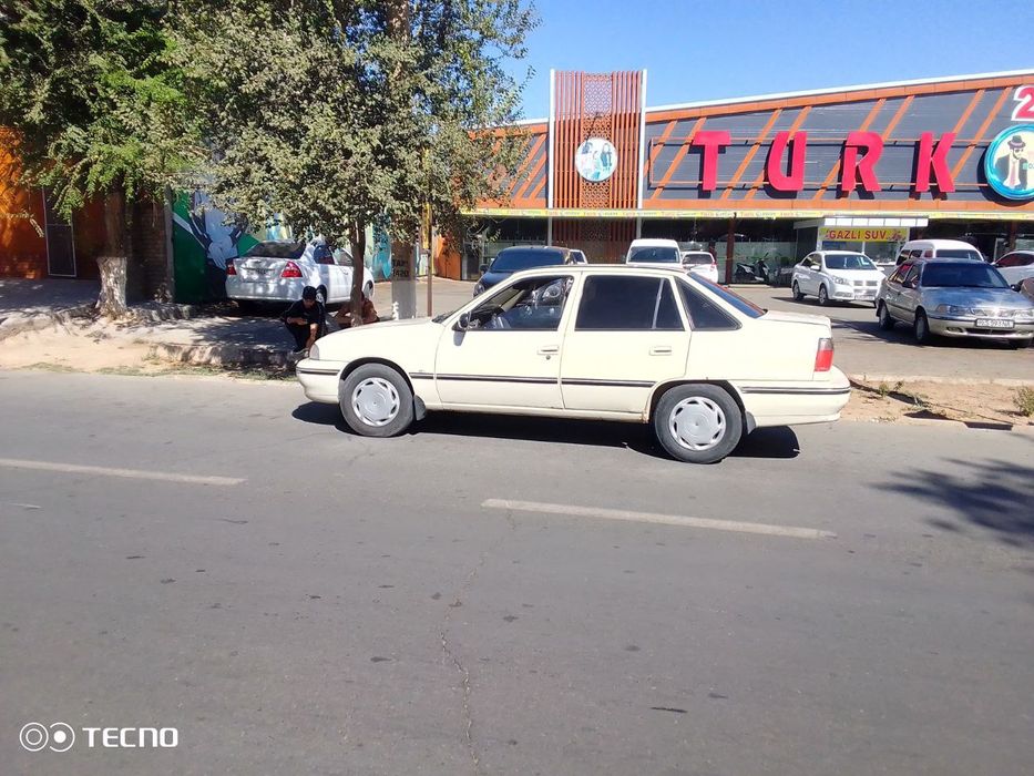 Нексия 1 сотилоди