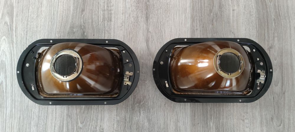 Faruri Dacia 1300 cu rame ,noi.